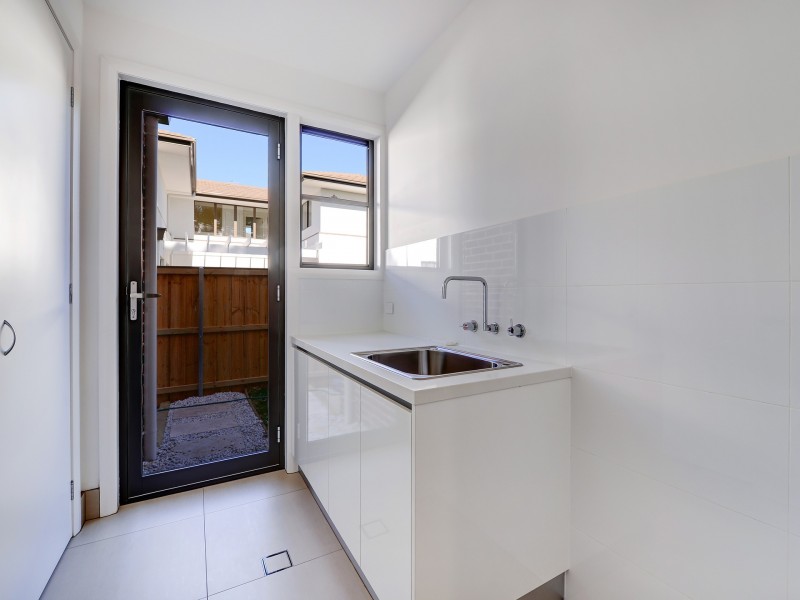 2 Anoushka Place (off Perentie Rd), Belrose NSW 2085