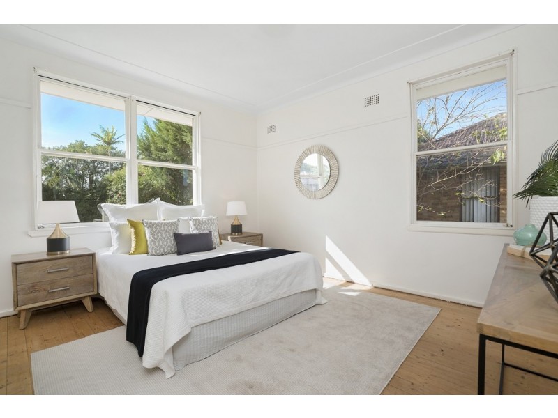 72 Warringah Road, Narraweena NSW 2099