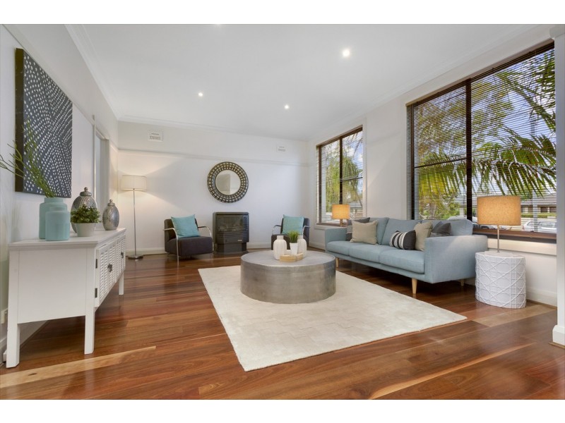 50 Karingal Crescent, Frenchs Forest NSW 2086