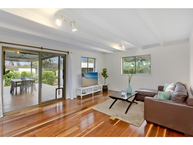 50 Karingal Crescent, Frenchs Forest NSW 2086