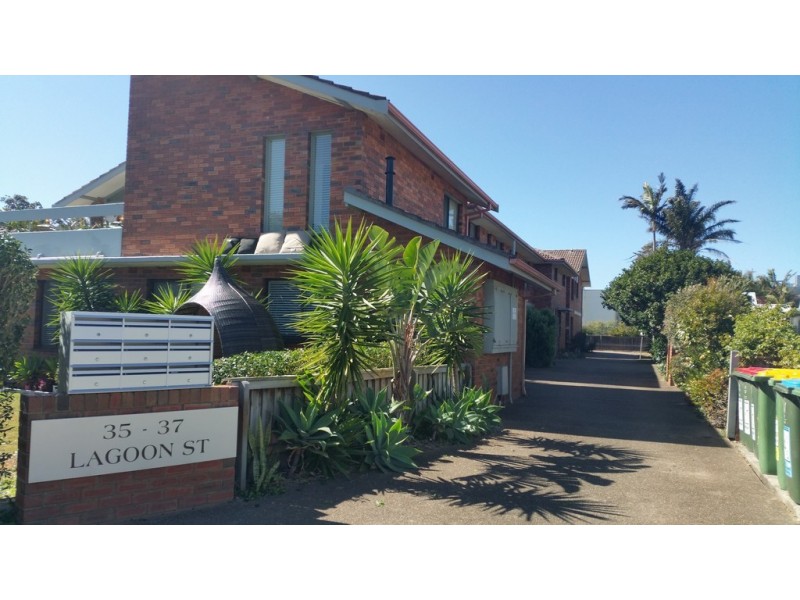 4/35 Lagoon Street, Narrabeen NSW 2101