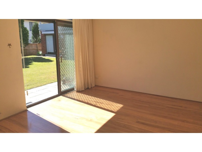 4/35 Lagoon Street, Narrabeen NSW 2101
