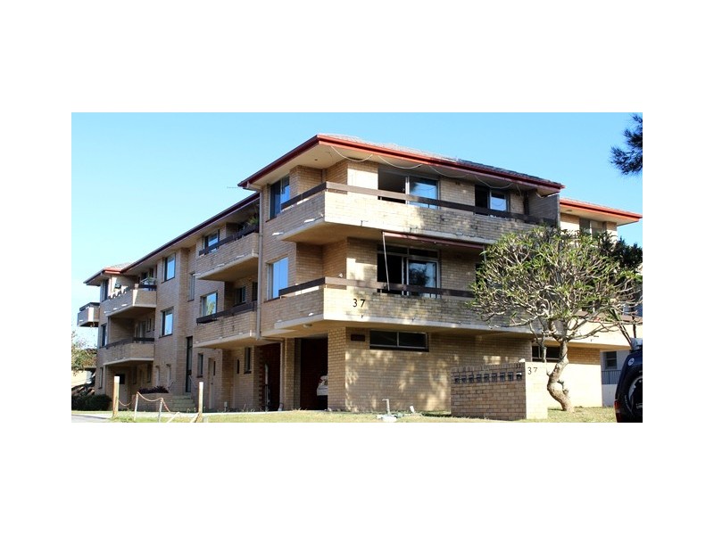 U4/37 Park Street, Narrabeen NSW 2101