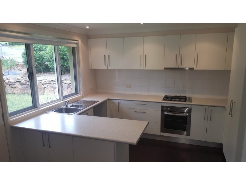 3 Arnott Crescent, Warriewood NSW 2102