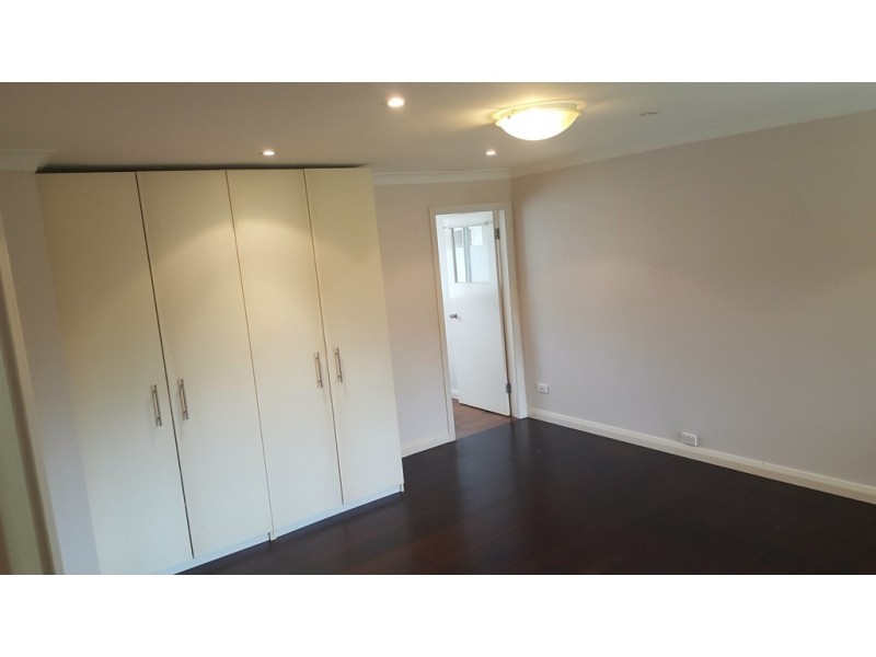 3 Arnott Crescent, Warriewood NSW 2102