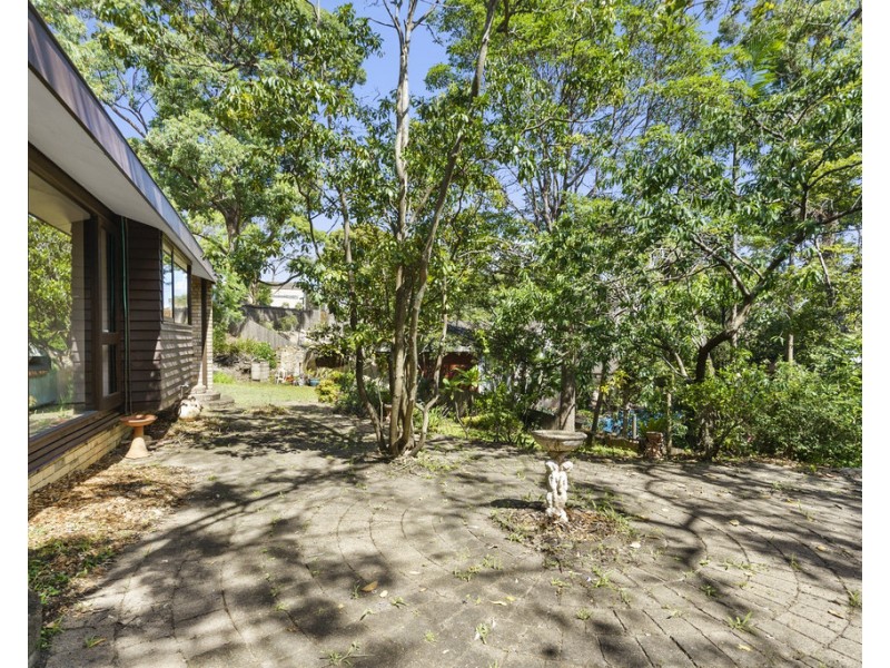 2 Rathowen Parade, Killarney Heights NSW 2087