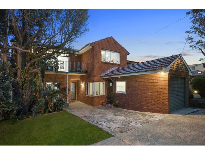 115 Warringah Road, Narraweena NSW 2099