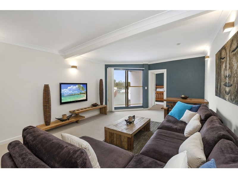 32/18-20 Waterloo Street, Narrabeen NSW 2101
