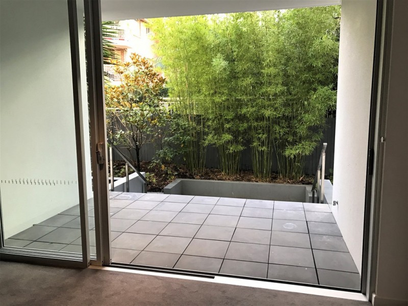 102/25 Goodwin Street, Narrabeen NSW 2101