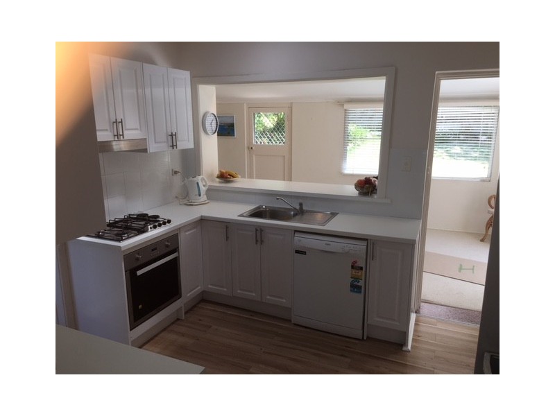 23 Oxford Falls Road, Beacon Hill NSW 2100