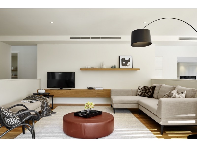 8 St Columbans Green, Turramurra NSW 2074