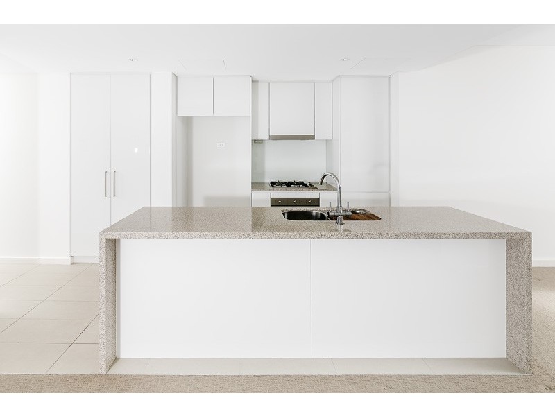 206/25 Goodwin Street, Narrabeen NSW 2101