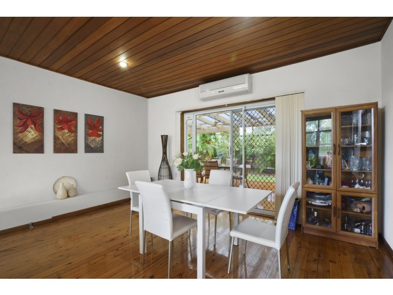 22 Calca Crescent, Forestville NSW 2087