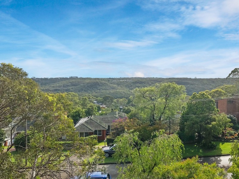 61 Rathowen Parade, Killarney Heights NSW 2087