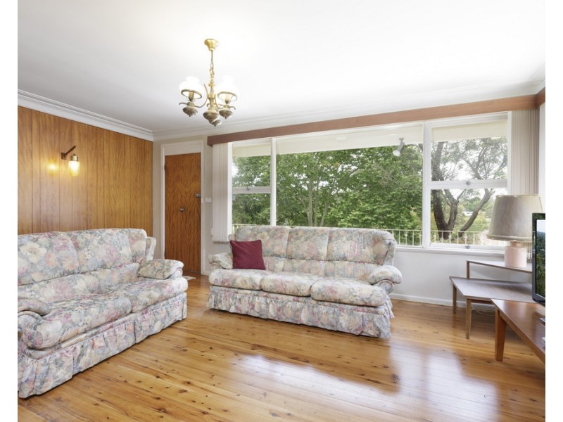 4 Glentrees Avenue, Forestville NSW 2087