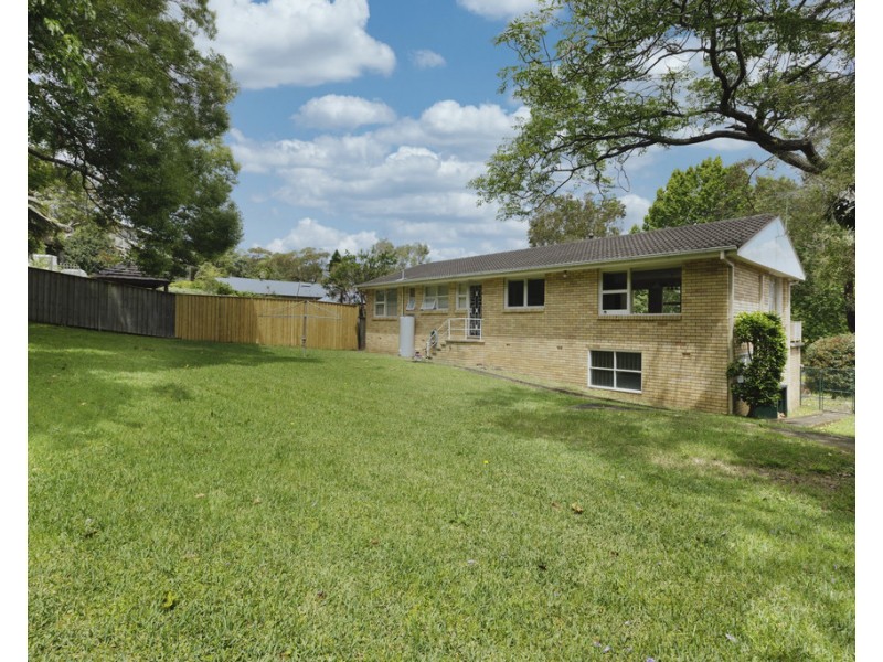 4 Glentrees Avenue, Forestville NSW 2087