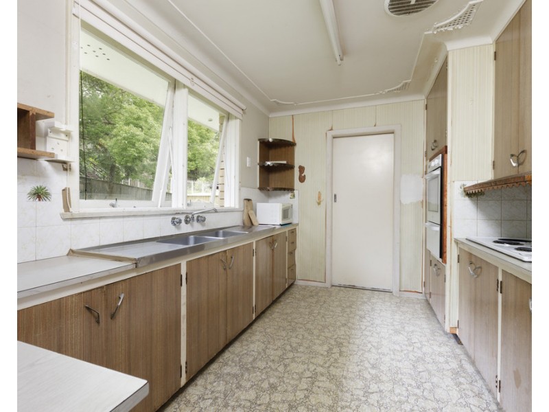 4 Glentrees Avenue, Forestville NSW 2087