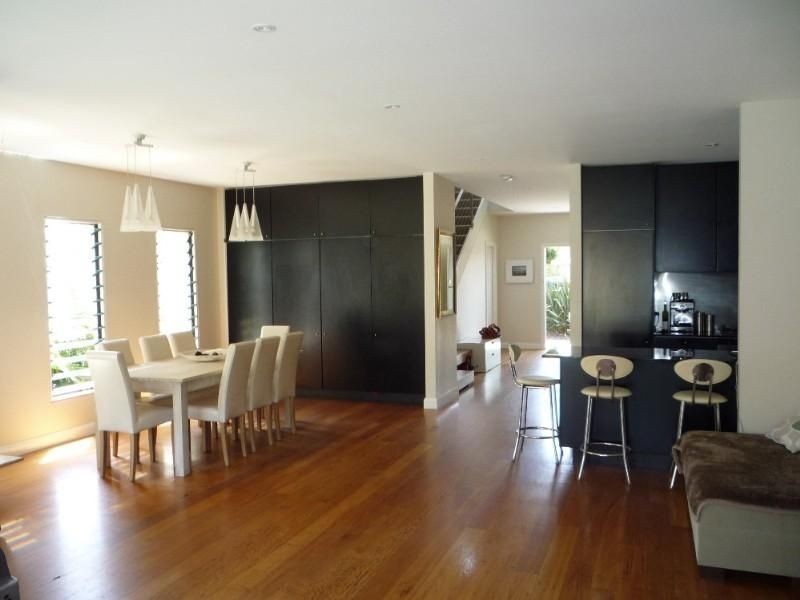 44 Albert St, Freshwater NSW 2096