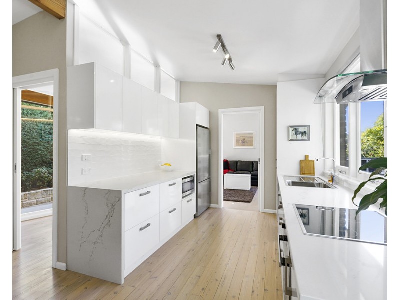 33 Currie Road, Forestville NSW 2087