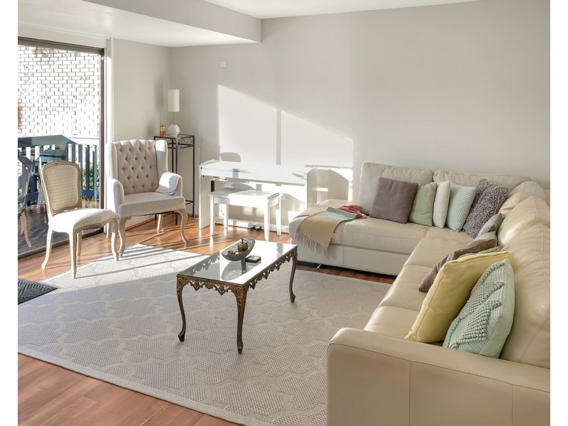 18 Londonderry Drive, Killarney Heights NSW 2087