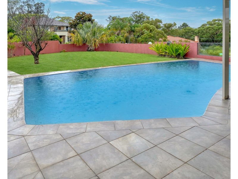 15 Kildare Grove, Killarney Heights NSW 2087