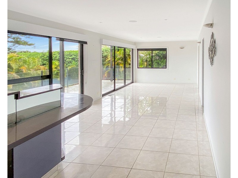 15 Kildare Grove, Killarney Heights NSW 2087