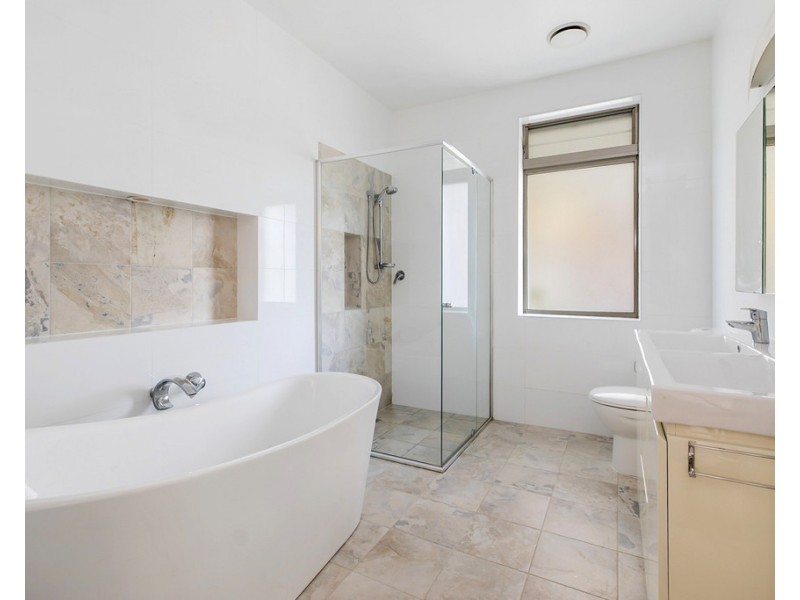 24 Kens Road, Frenchs Forest NSW 2086