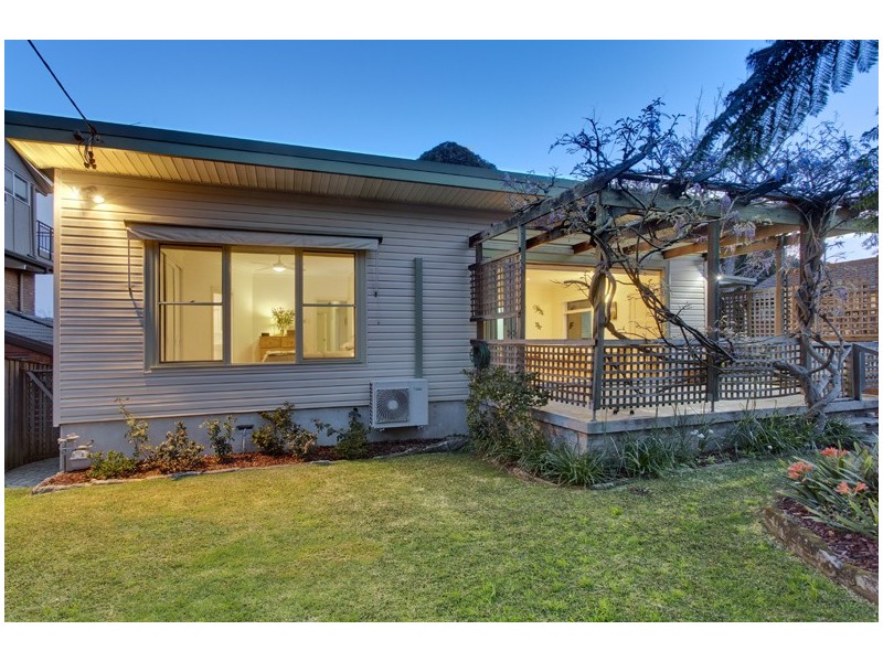 3 Glentrees Avenue, Forestville NSW 2087