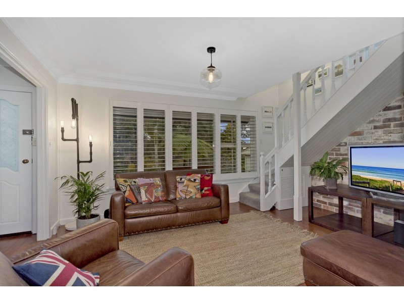 5 Aldinga Place, Forestville NSW 2087