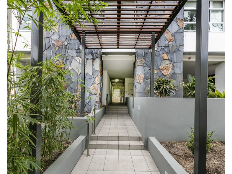 101/25 Goodwin Street, Narrabeen NSW 2101