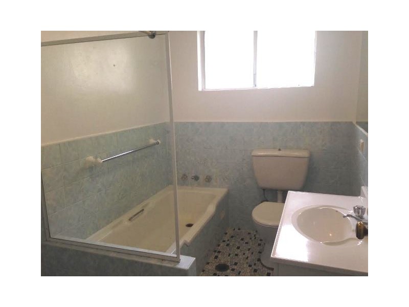 1 Warung Avenue, Frenchs Forest NSW 2086