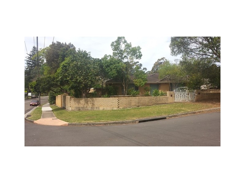 1 Warung Avenue, Frenchs Forest NSW 2086