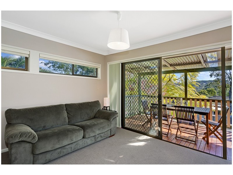 6 Vines Avenue, Forestville NSW 2087