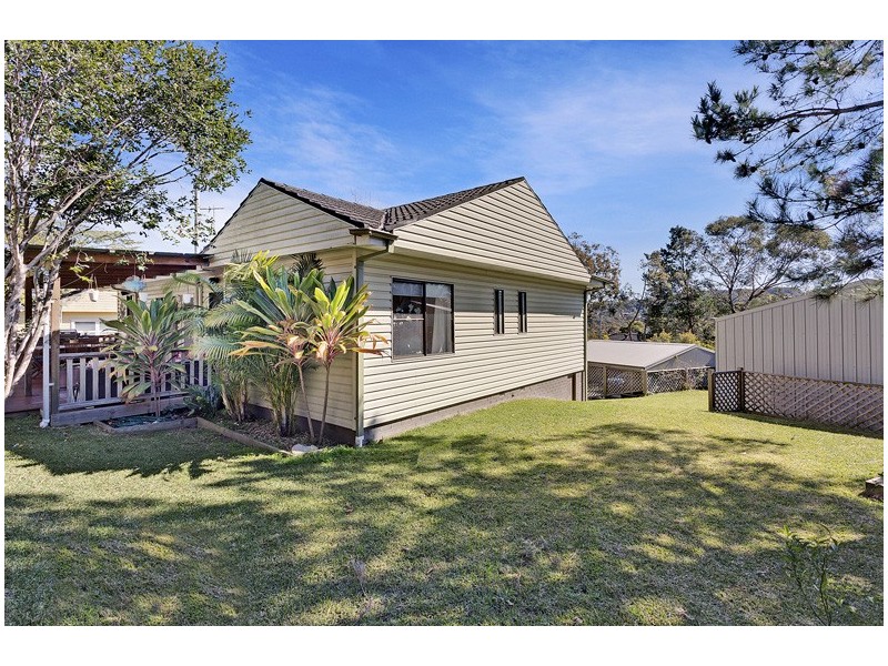 6 Vines Avenue, Forestville NSW 2087