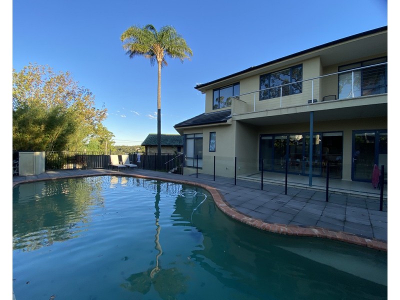 3 Carlow Crescent, Killarney Heights NSW 2087