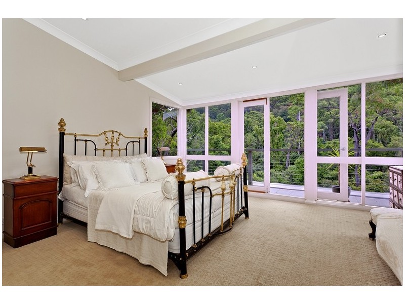 90 McCarrs Creek Road, Church Point NSW 2105