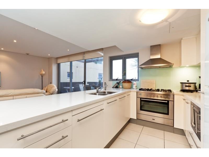 13/63-67 Pavilion, Queenscliff NSW 2096