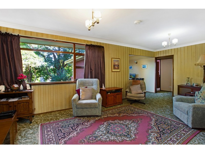 18 Grover Avenue, Cromer NSW 2099
