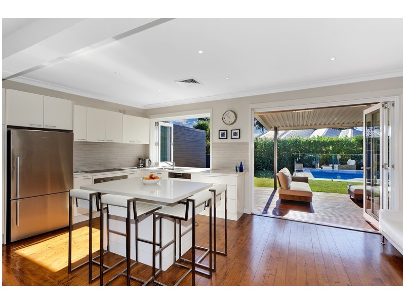 8 Finian Avenue, Killarney Heights NSW 2087