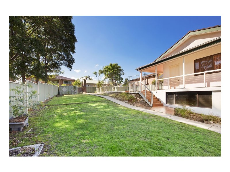 8 Tyrone Avenue, Forestville NSW 2087