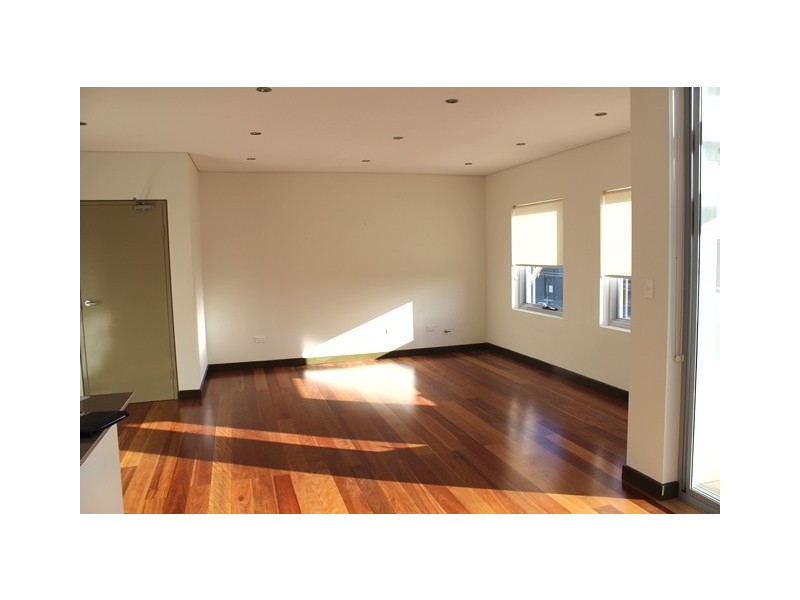 10/16 Ocean Street, Narrabeen NSW 2101