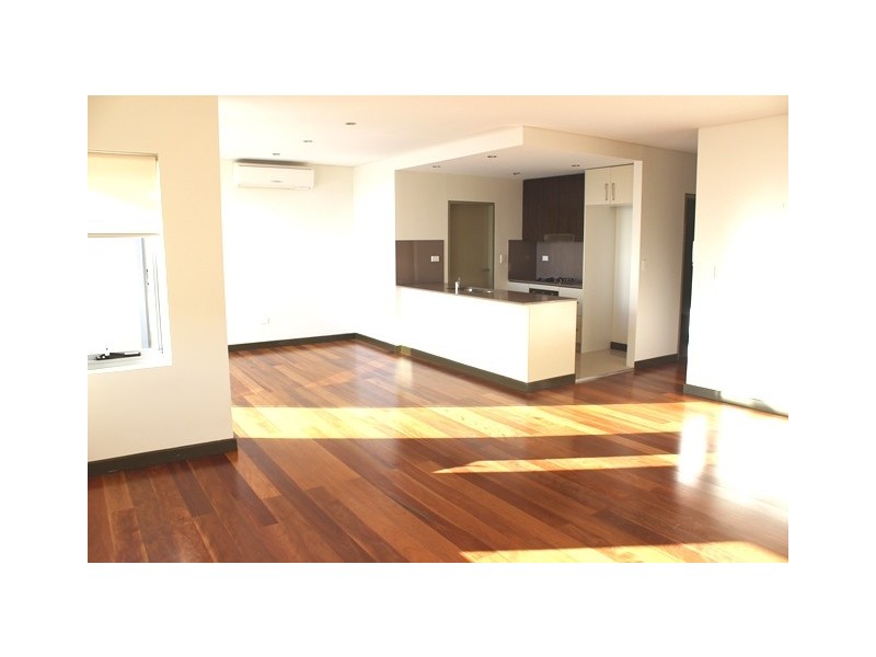 10/16 Ocean Street, Narrabeen NSW 2101