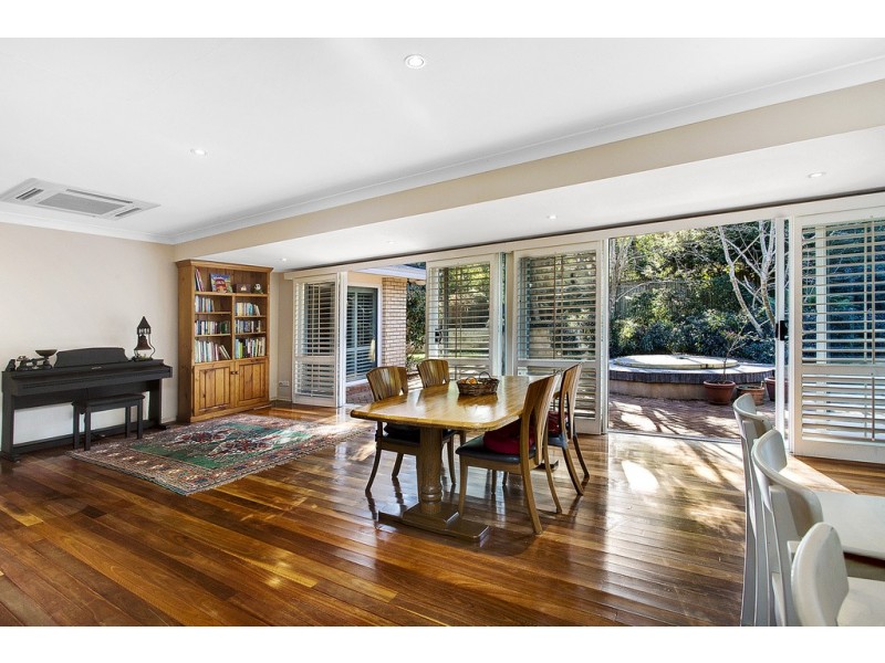 7 Bernie Avenue, Forestville NSW 2087