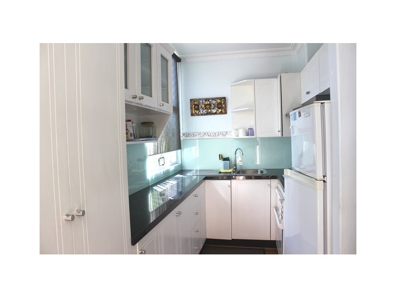 9/14 Robertson Street, Narrabeen NSW 2101