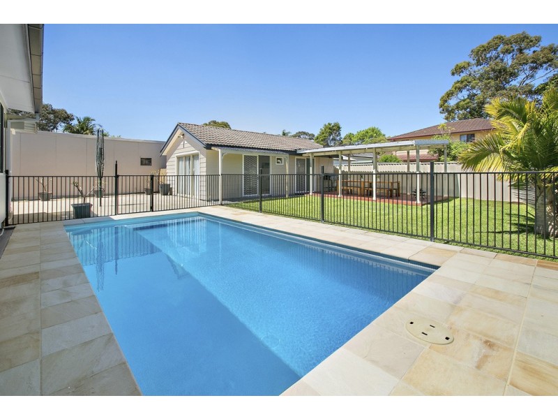 47 Parr Parade, Narraweena NSW 2099