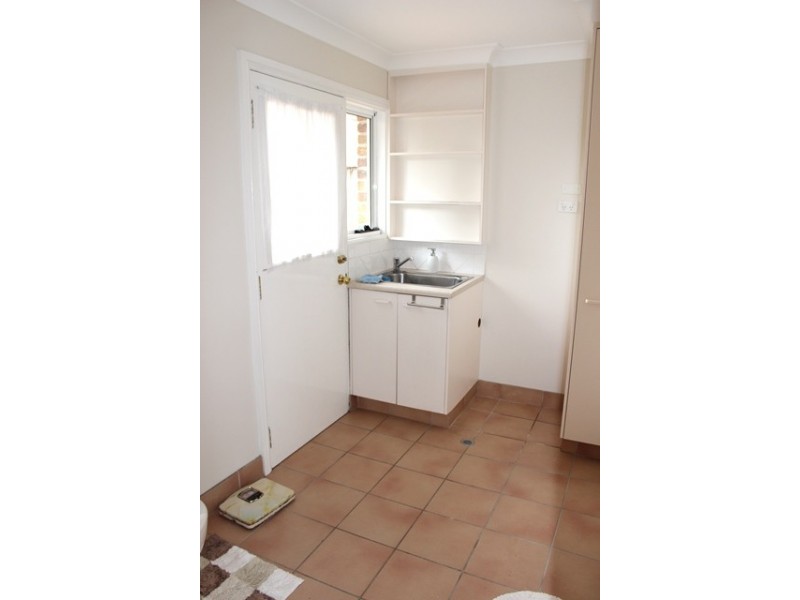 15 Bushland Avenue, Forestville NSW 2087