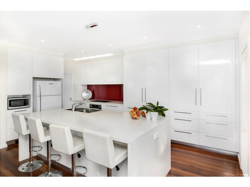 118 Woorarra Avenue, North Narrabeen NSW 2101