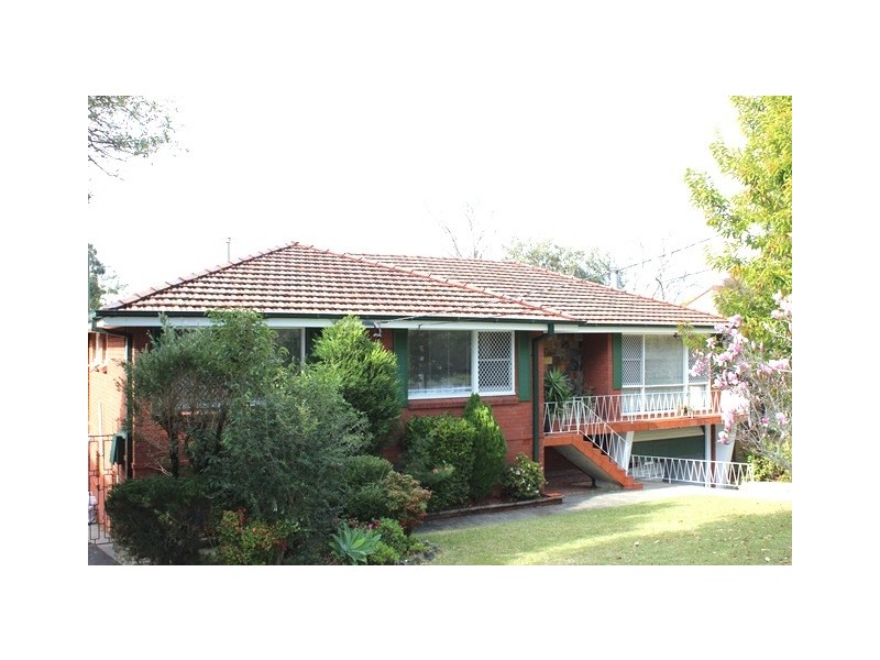 28 Dundilla Rd, Frenchs Forest NSW 2086