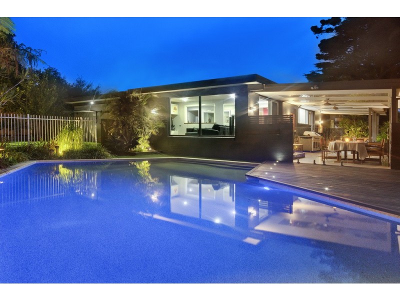 18 Forest Glen Crescent, Belrose NSW 2085