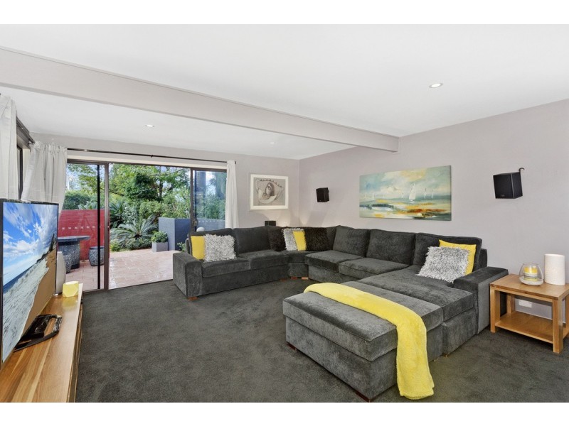 18 Forest Glen Crescent, Belrose NSW 2085